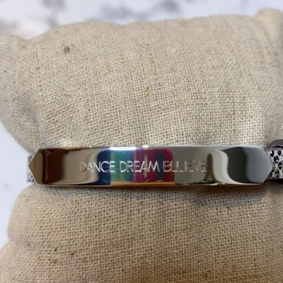 Stella & Dot Women’s Jewelry Bracelet ENGRAVED gray - Picture 2 of 6